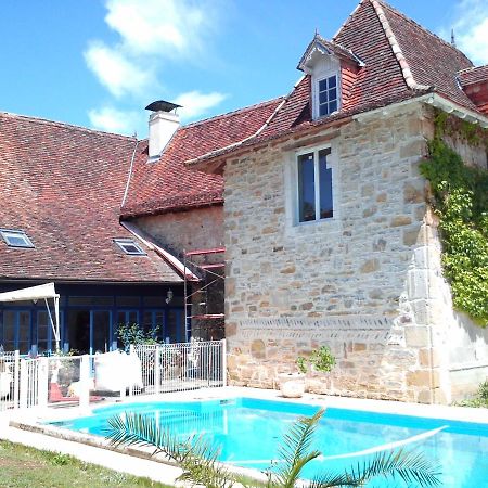 Gite de 6 à 14 pers avec Piscine-Jacuzzi- Salle des fêtes Bastanes Exterior foto